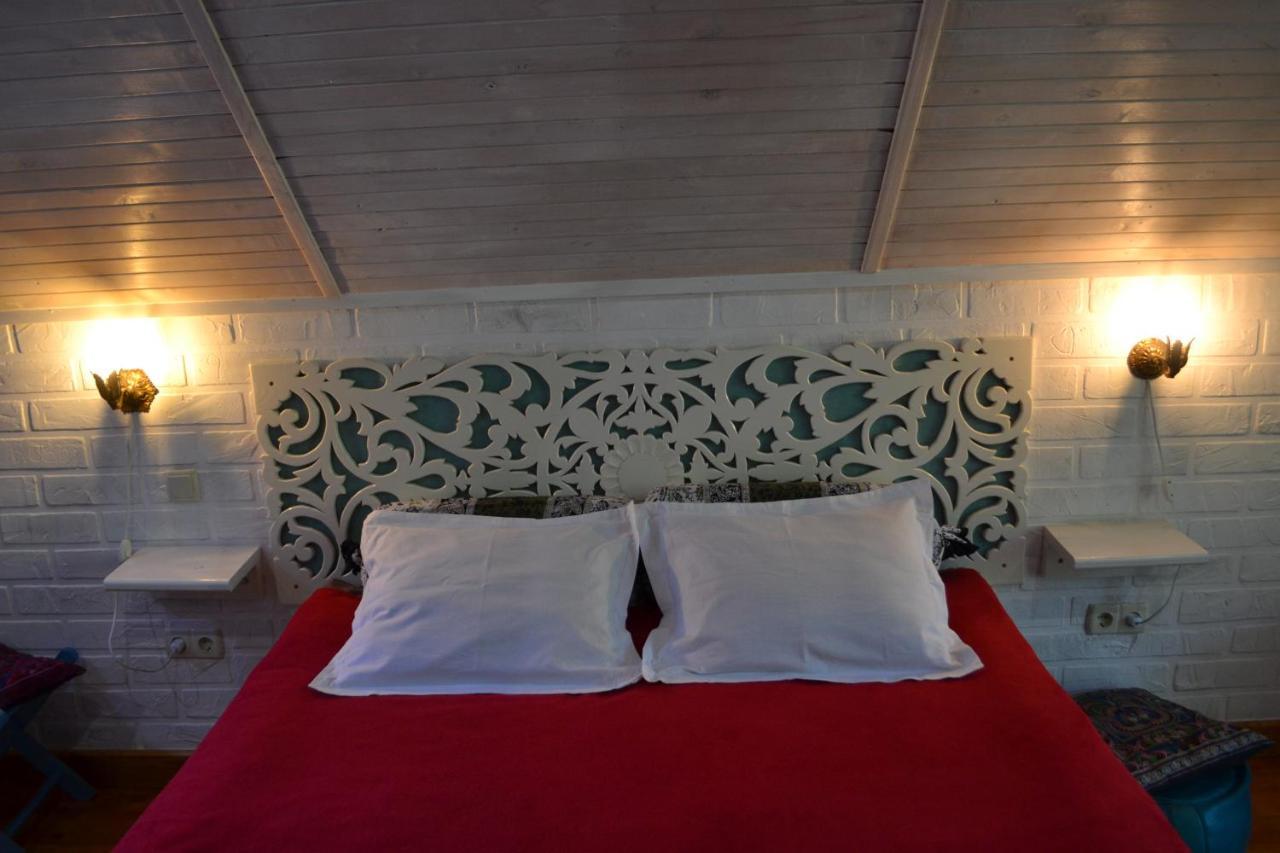 Romantic Guest House 卡缅涅茨-波多利斯基 外观 照片