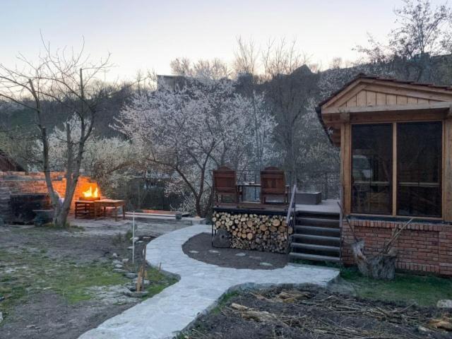 Romantic Guest House 卡缅涅茨-波多利斯基 外观 照片